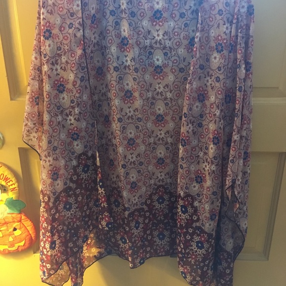 Cardigan - Picture 2 of 3